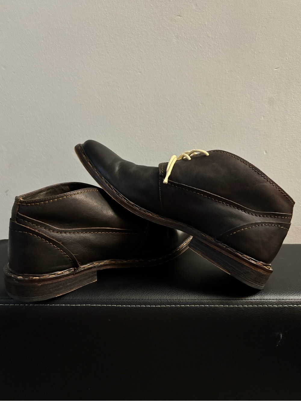 Men's Dark Brown Leather Chukka Boots - Timeless Everyday Style
